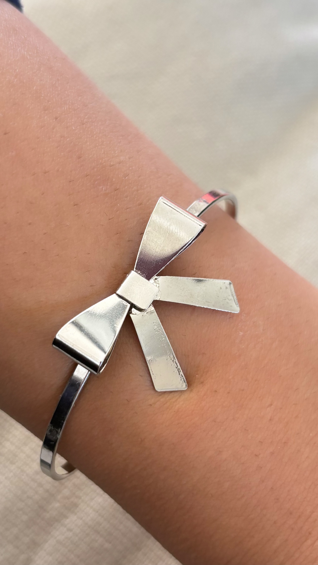 Bracelete Laço Prateado