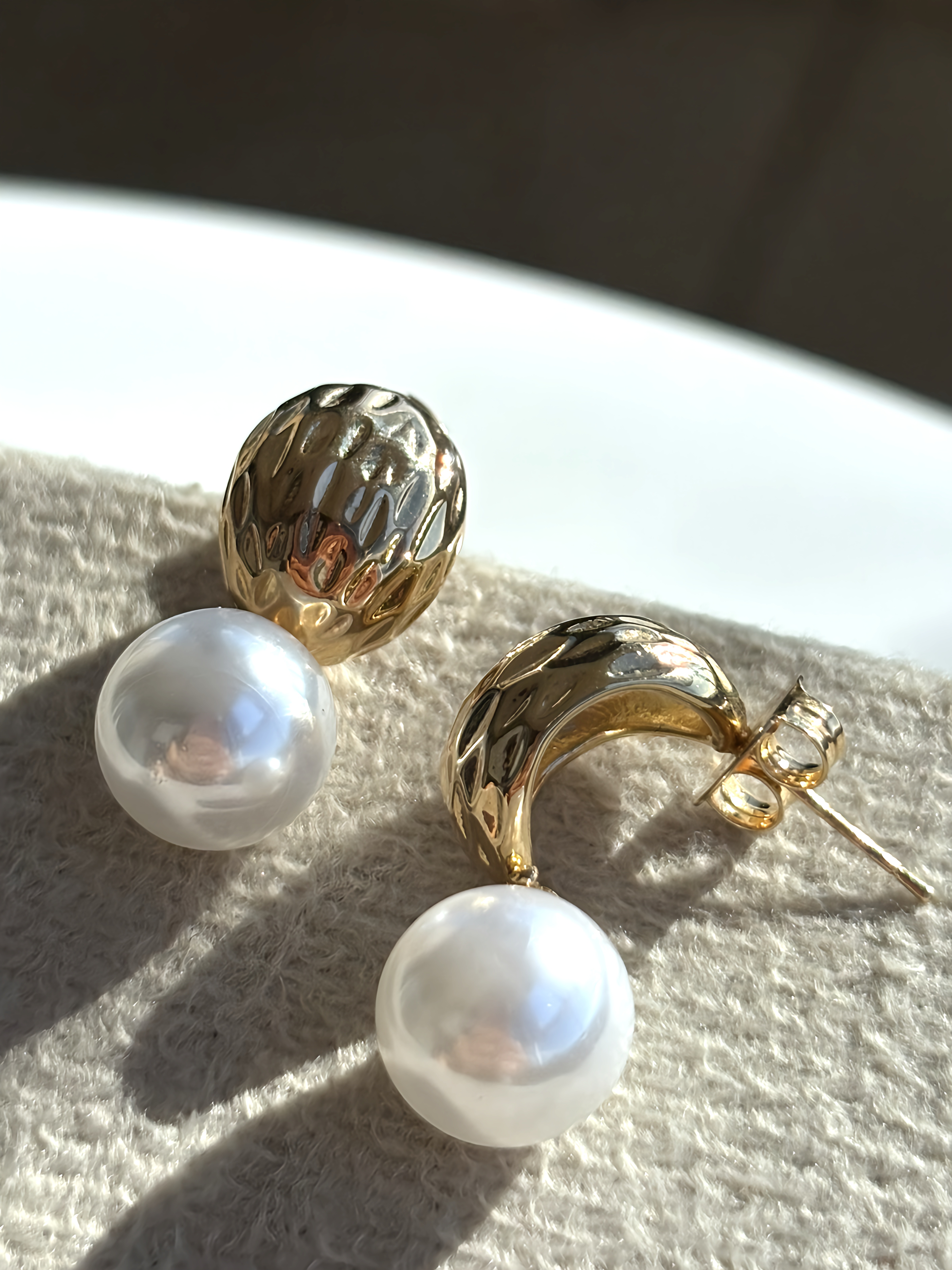 Brinco Pérola Dourado